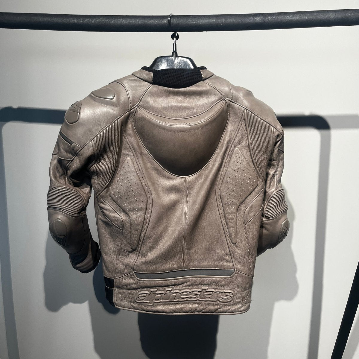 Alpinestars Motorjas Leer (48) - Tweedehandsmotorkleding.nl