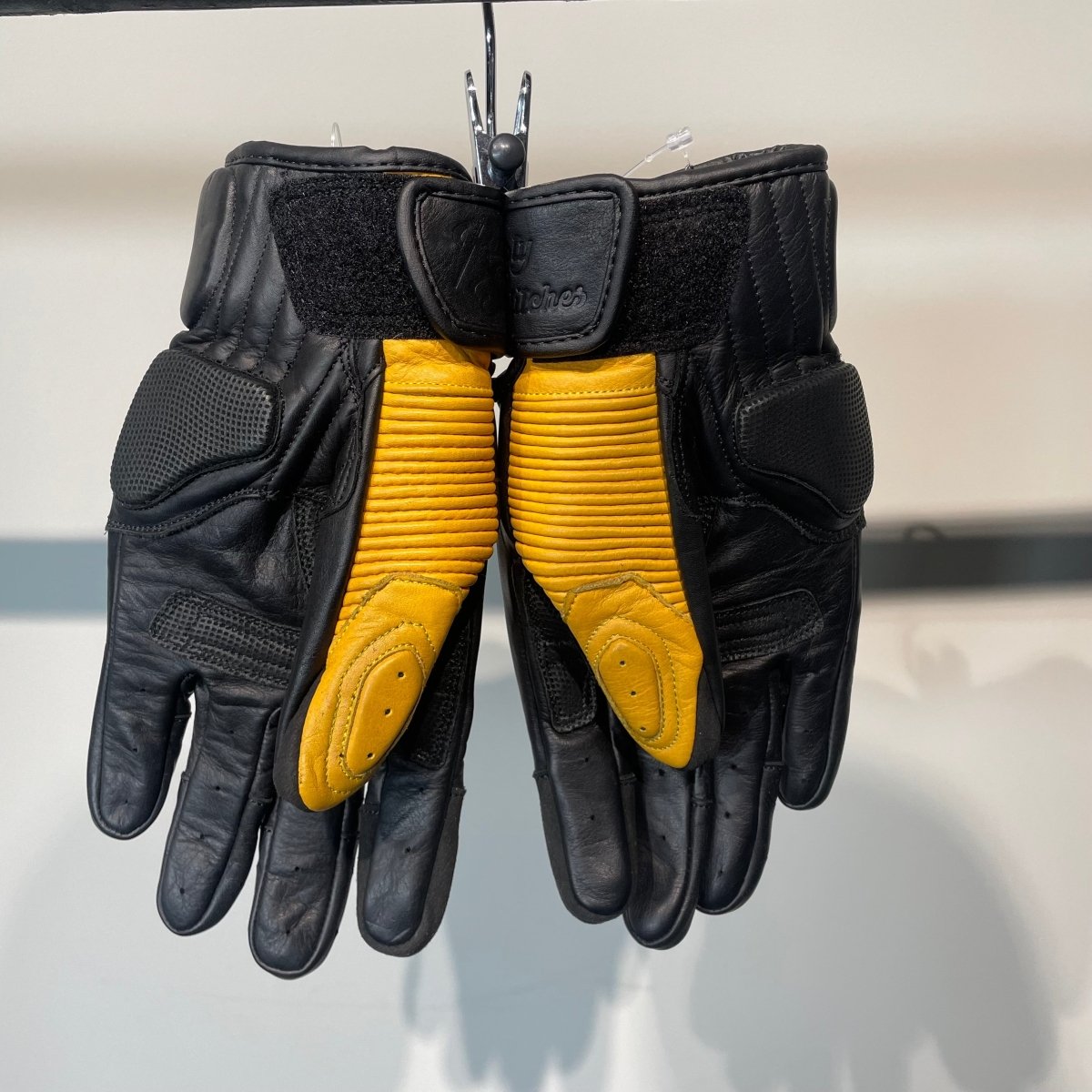 Rusty Stitches Motorhandschoenen Leer (L) - Tweedehandsmotorkleding.nl