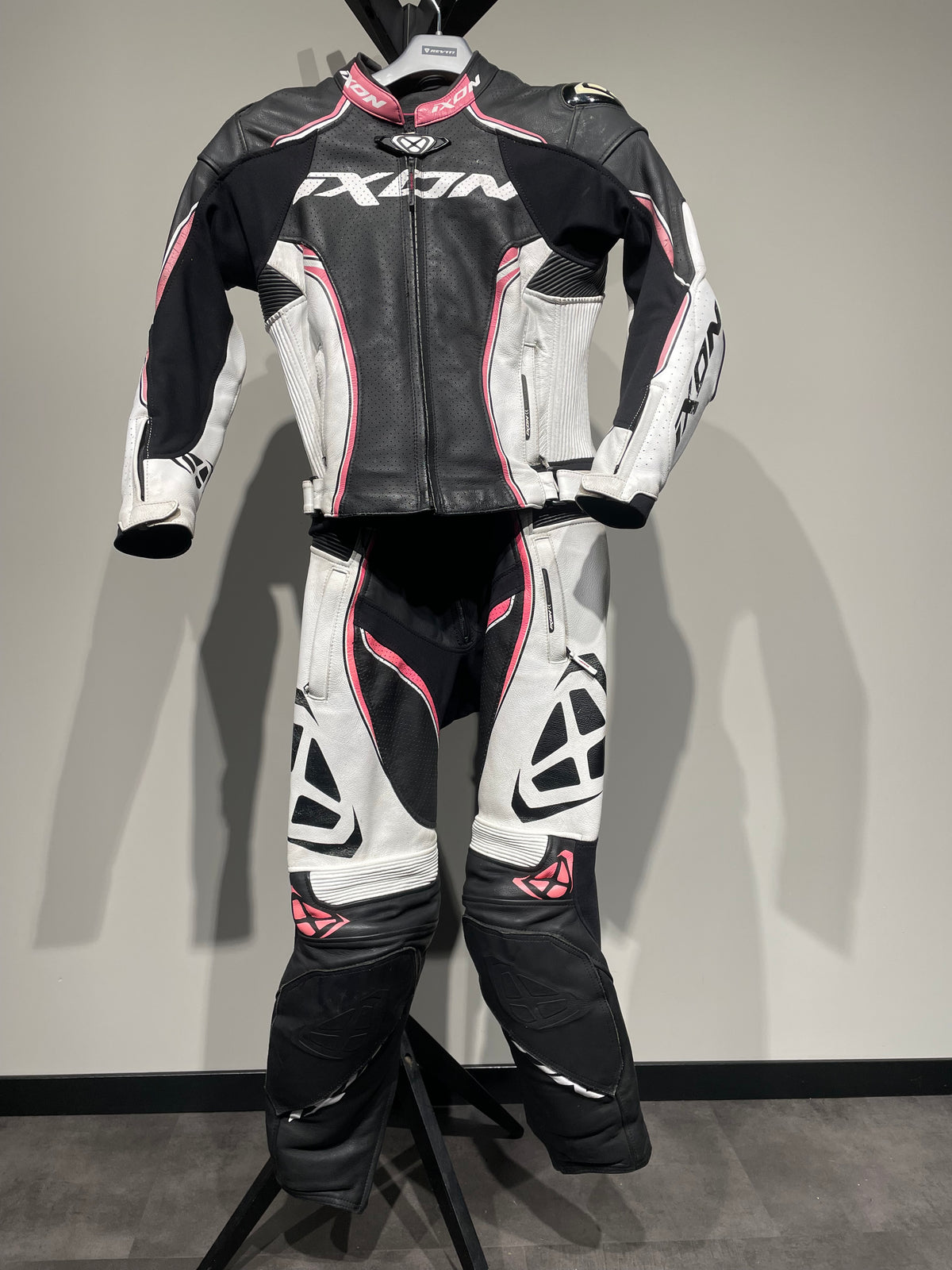 Ixon Motorpak Leer (S)