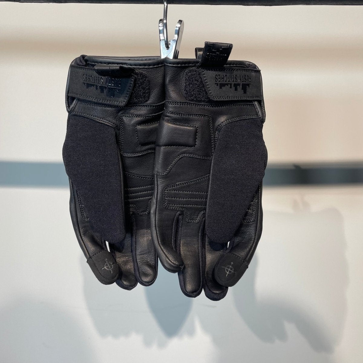 Rusty Stitches Motorhandschoenen Textiel (M) - Tweedehandsmotorkleding.nl