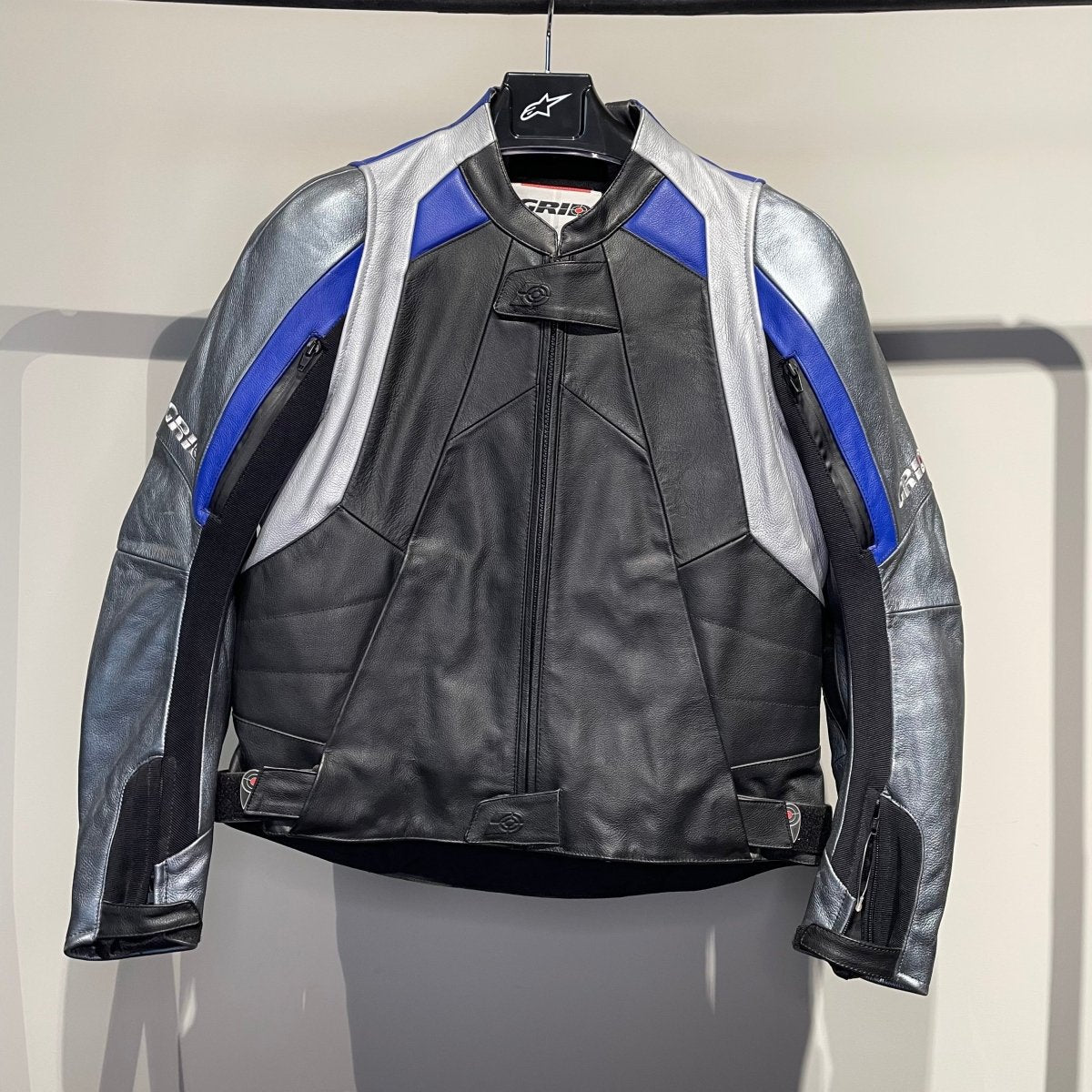 Grid Motorjas Leer (54) - Tweedehandsmotorkleding.nl