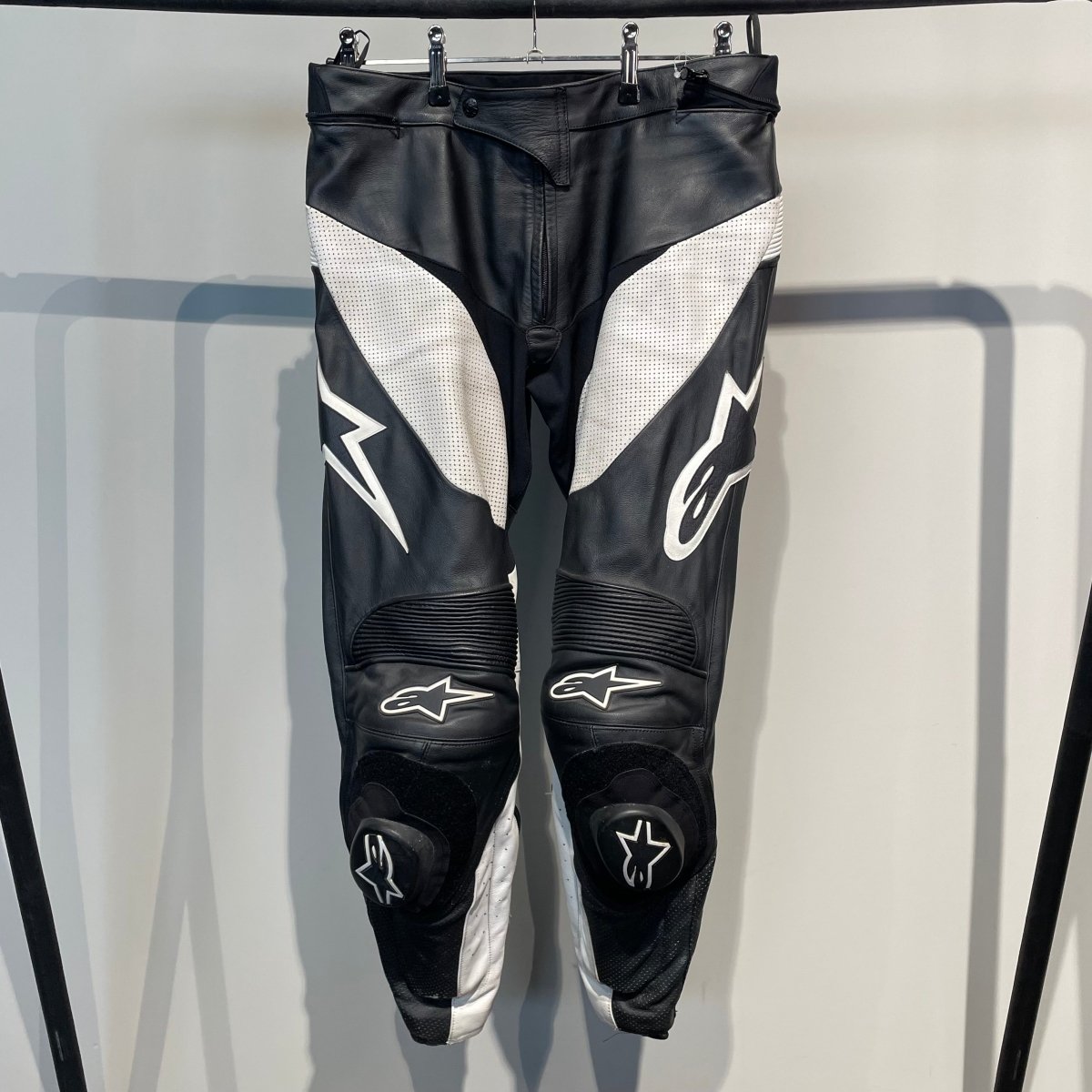 Alpinestars Motorbroek Leer (52) - Tweedehandsmotorkleding.nl