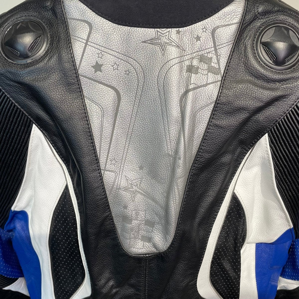 Evolution Motorpak Leer (54) - Tweedehandsmotorkleding.nl