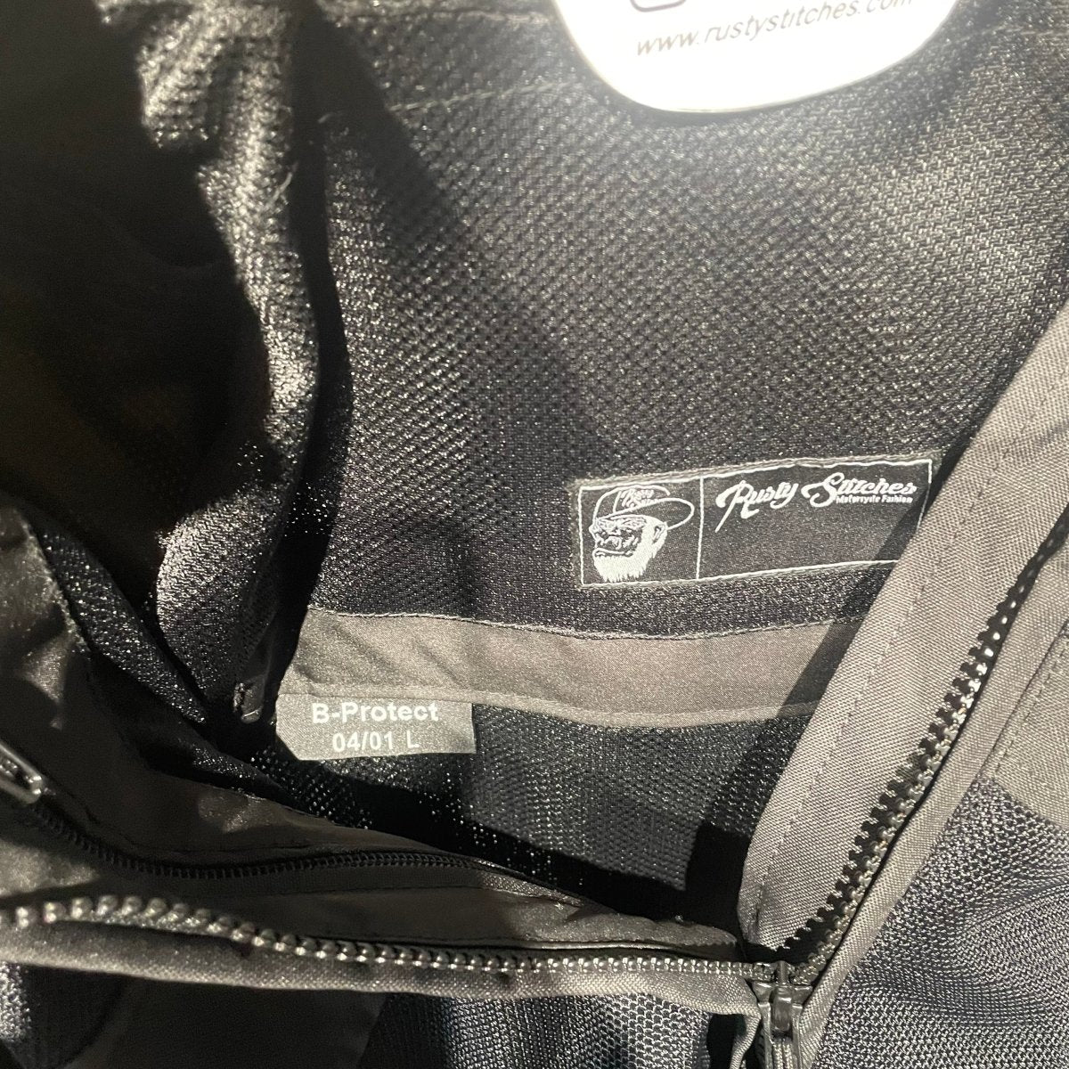 Rusty Stitches Motorjas Mesh (42) - Tweedehandsmotorkleding.nl