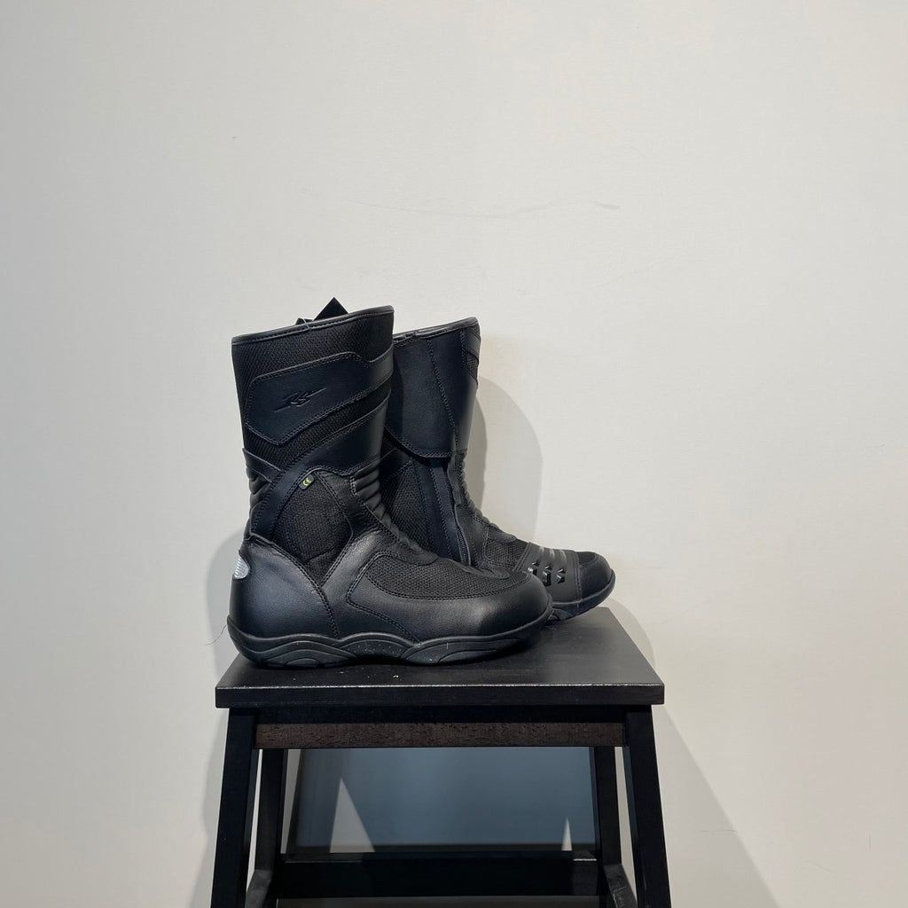 Rusty Stitches Motorlaarzen Leer (42) - Tweedehandsmotorkleding.nl