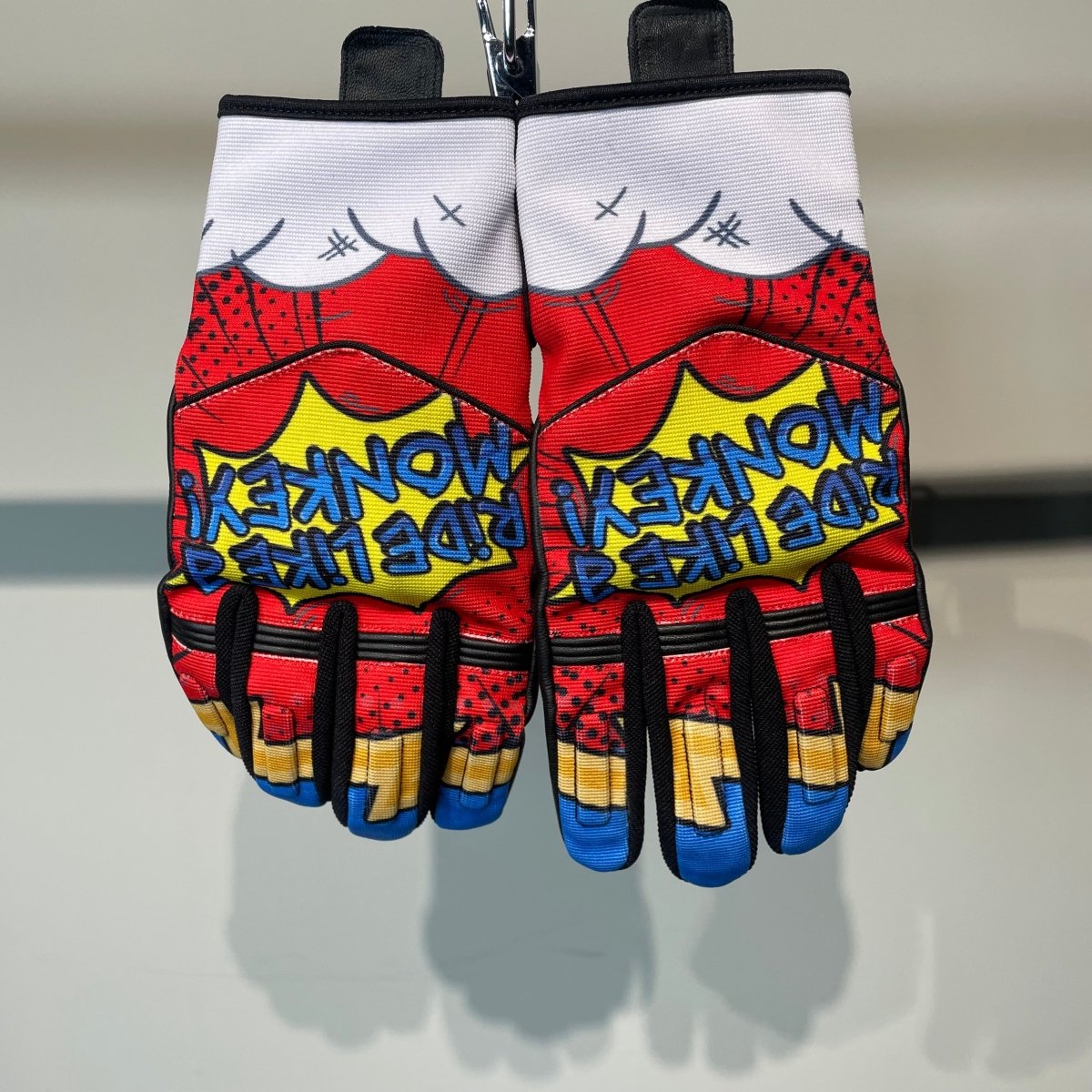 Rusty Stitches Motorhandschoenen Textiel (L) - Tweedehandsmotorkleding.nl