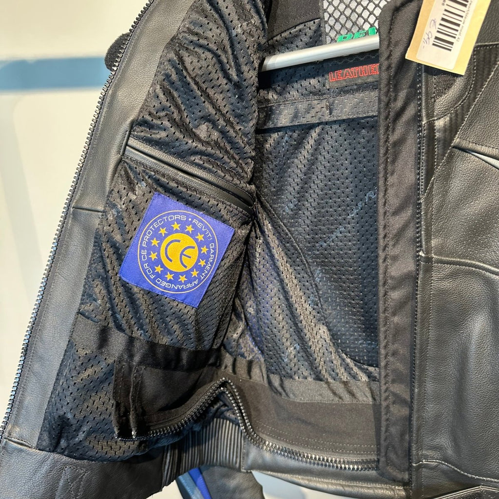 REV'IT Motorjas Leer (42) - Tweedehandsmotorkleding.nl