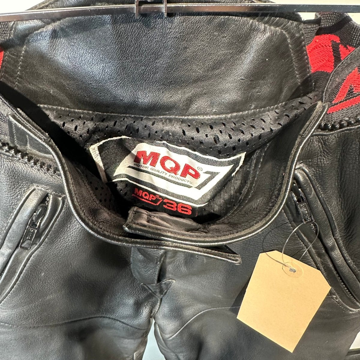 MQP Motorbroek Leer (36) - Tweedehandsmotorkleding.nl