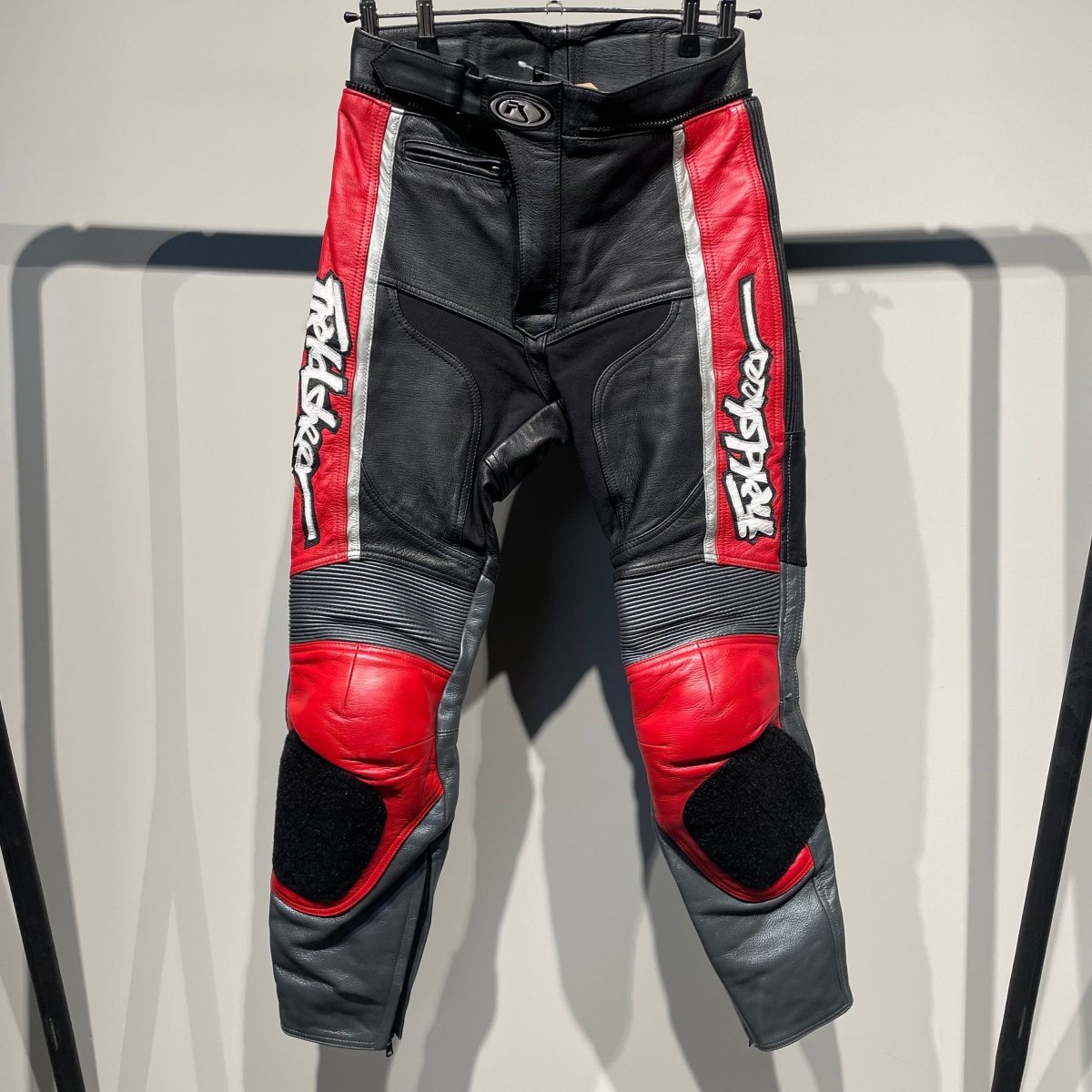 Fieldsheer Motorbroek (M / 32 ) - Tweedehandsmotorkleding.nl