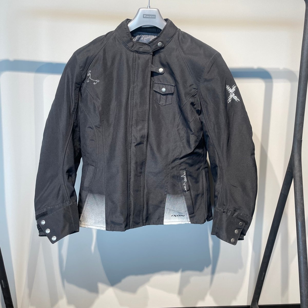 Ixon Motorjas Textiel (38) - Tweedehandsmotorkleding.nl