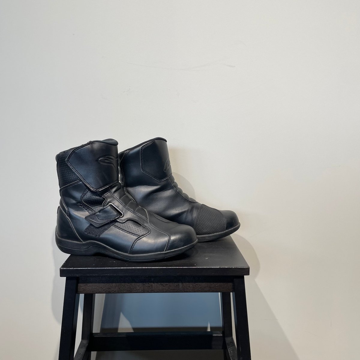 Alpinestars Motorlaarzen Leer (45) - Tweedehandsmotorkleding.nl