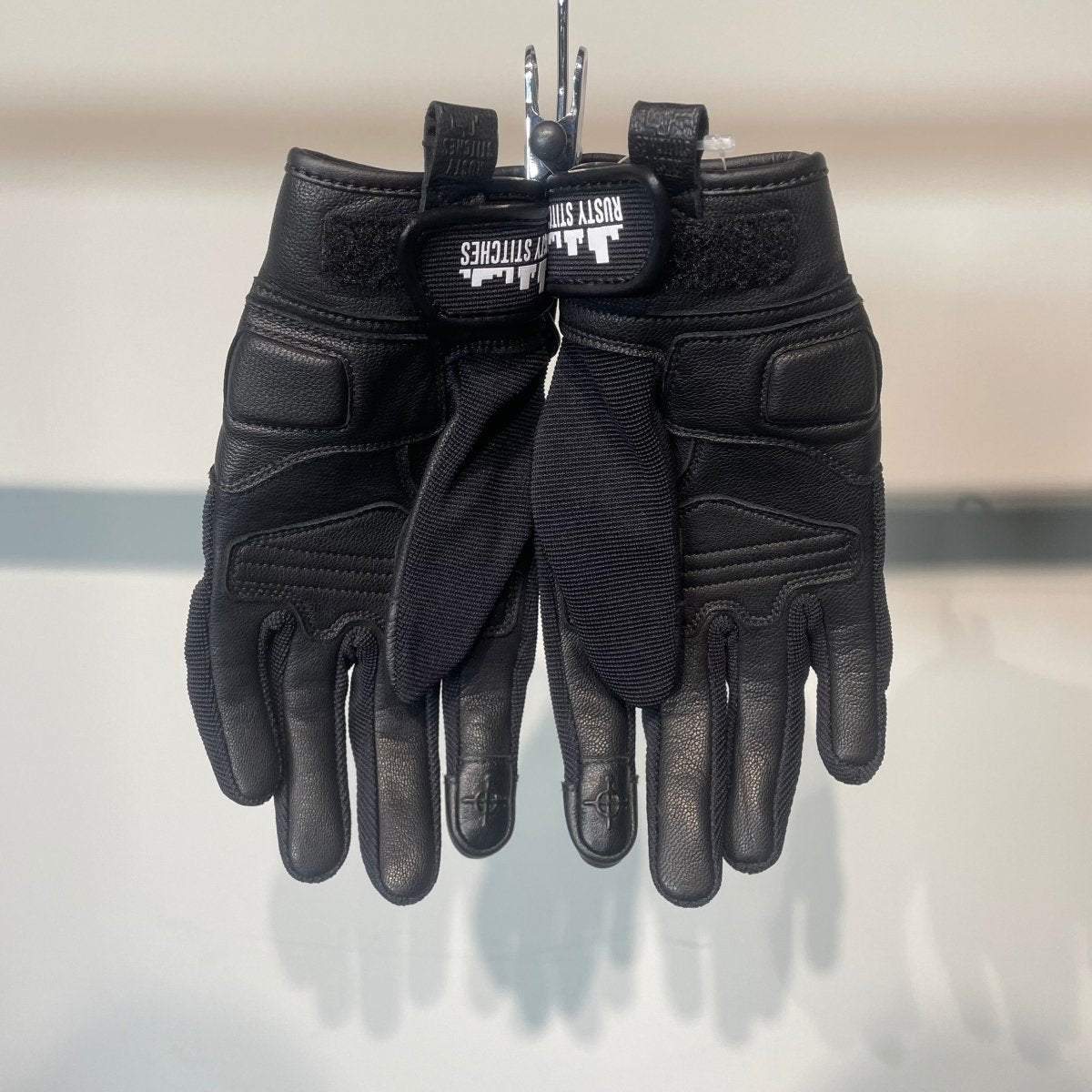 Rusty Stitches Motorhandschoenen Textiel (M) - Tweedehandsmotorkleding.nl