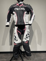 Ixon Motorpak Leer (S) - Tweedehandsmotorkleding.nl