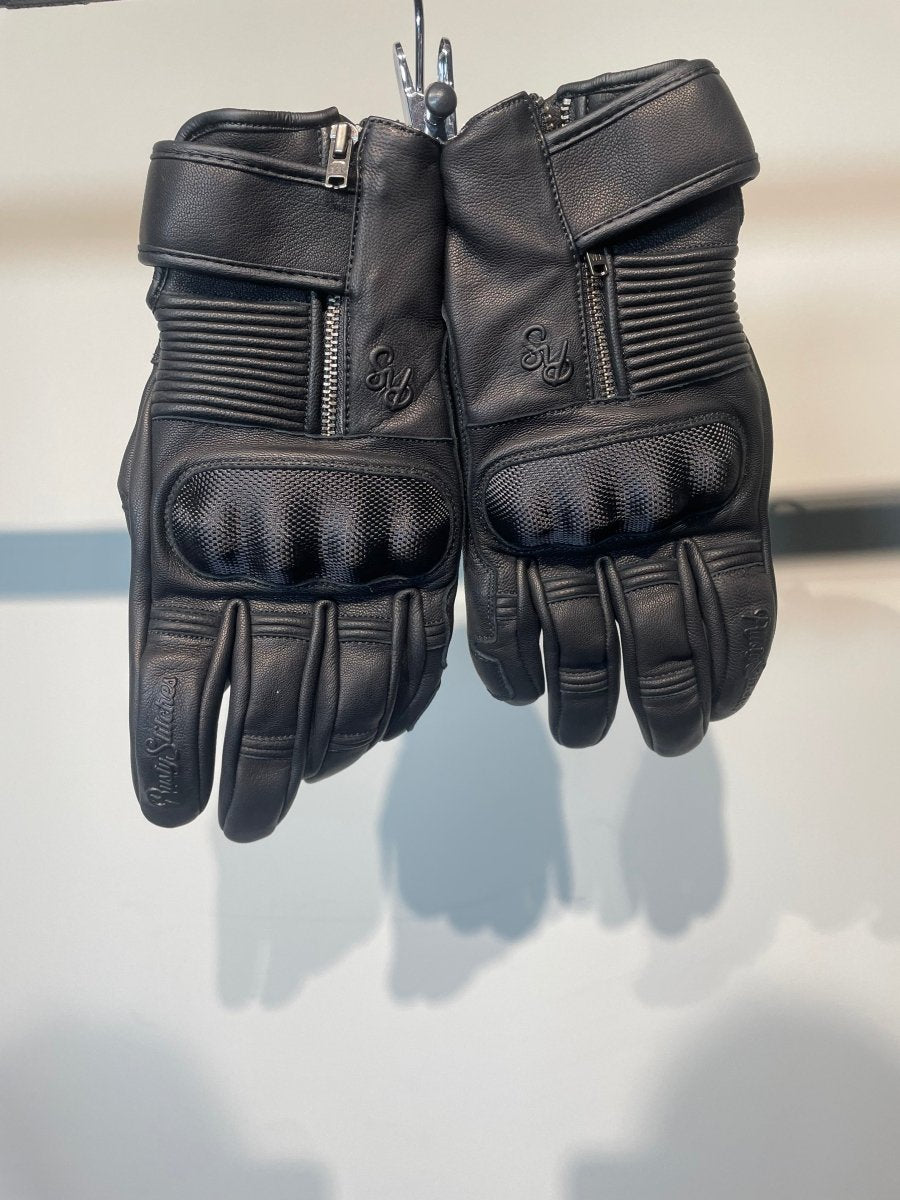 Rusty Stitches Motorhandschoenen Textiel (L) - Tweedehandsmotorkleding.nl