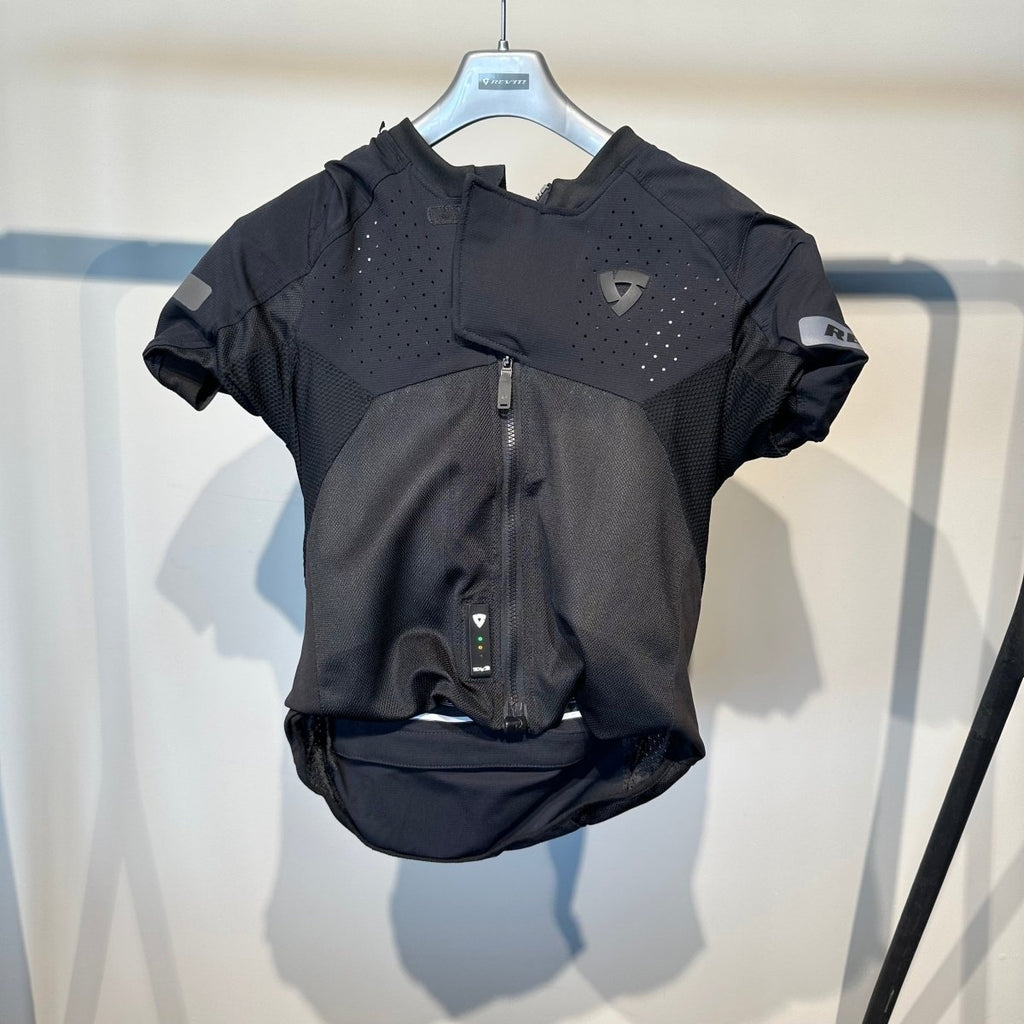 REV’IT Avertum Airbag (M) - Tweedehandsmotorkleding.nl
