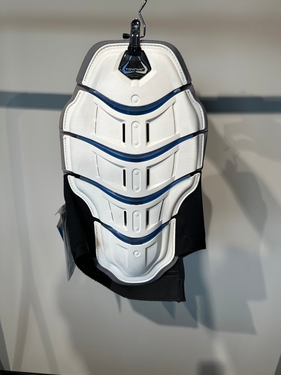 Race backprotector size S - Tweedehandsmotorkleding.nl