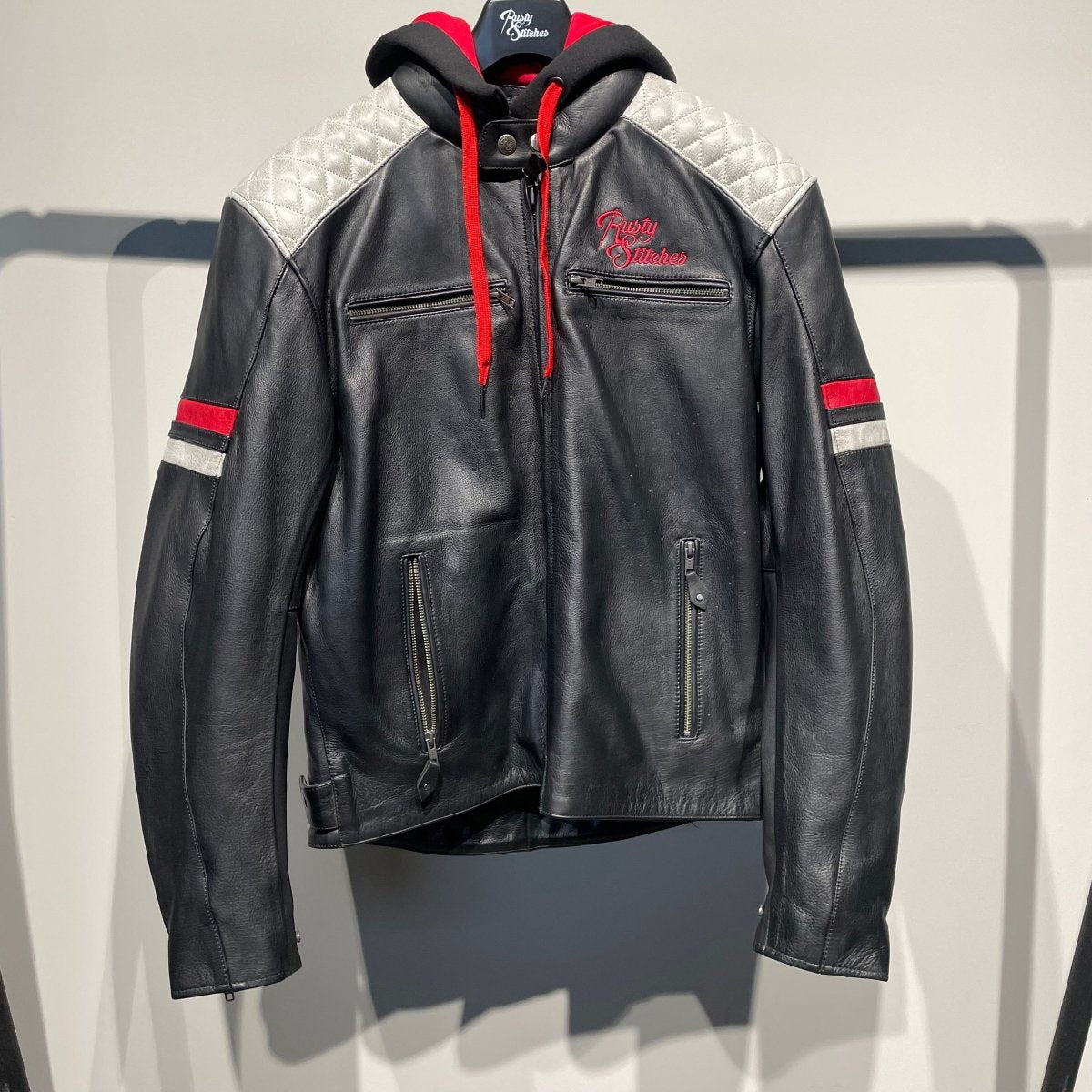 Rusty Stitches Motorjas Leer (L) - Tweedehandsmotorkleding.nl