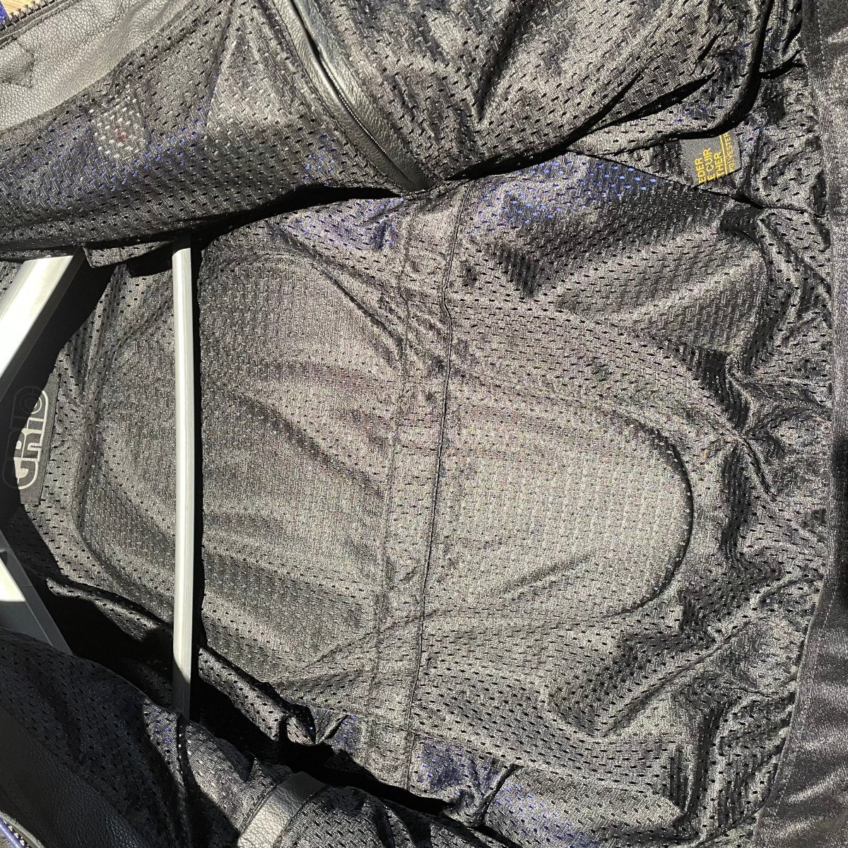 Grid Motorjas Leer (50) - Tweedehandsmotorkleding.nl