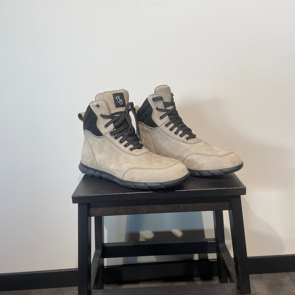 Rusty Stitches Motorlaarzen Textiel (42) - Tweedehandsmotorkleding.nl