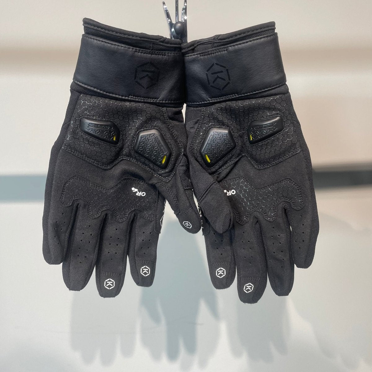 Knox Motorhandschoenen Textiel (L) - Tweedehandsmotorkleding.nl