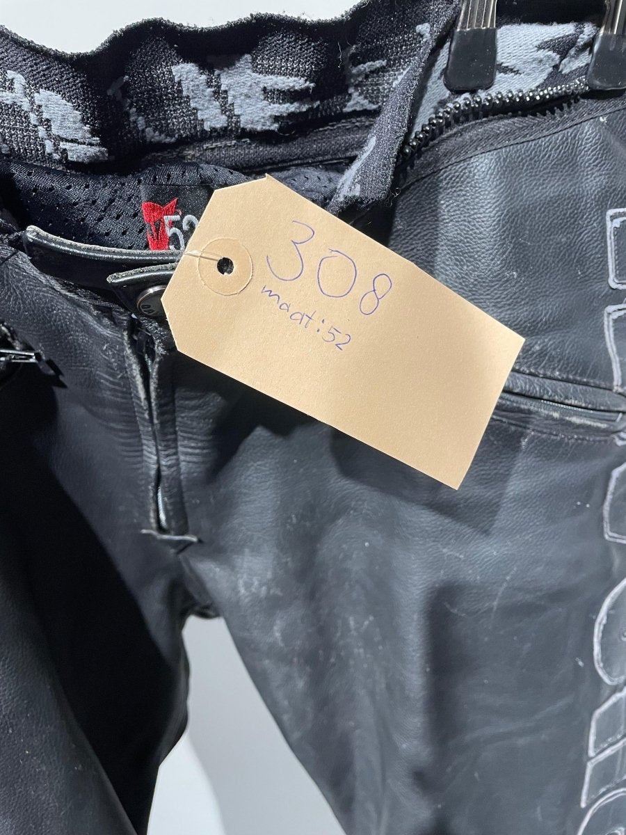 Dainese/Ducati motorbroek leer (52) - Tweedehandsmotorkleding.nl