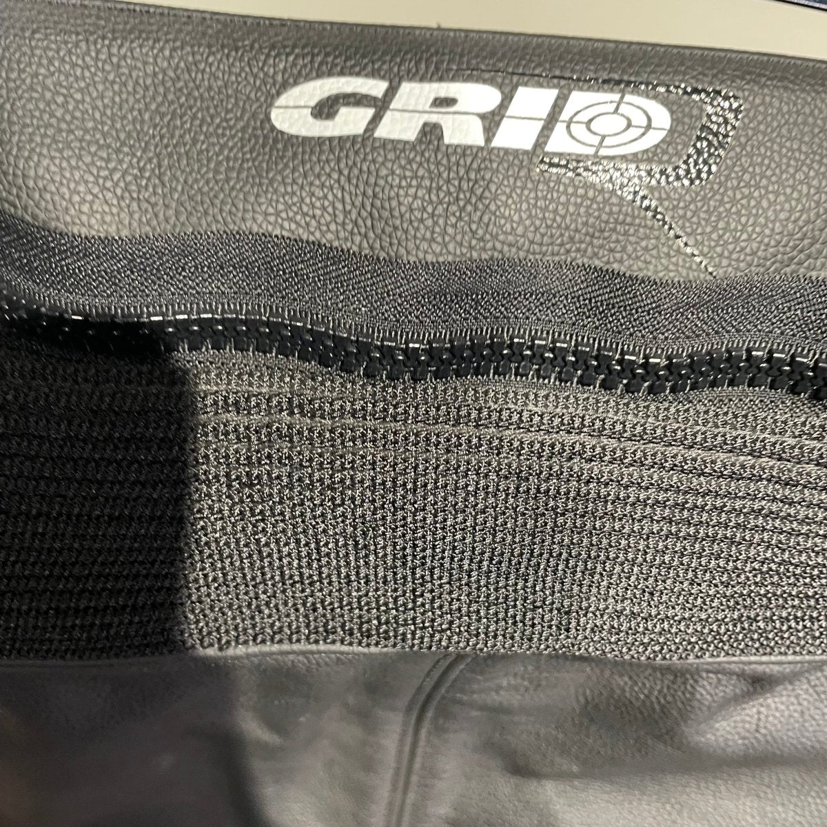 Grid Motorbroek Leer (56) - Tweedehandsmotorkleding.nl